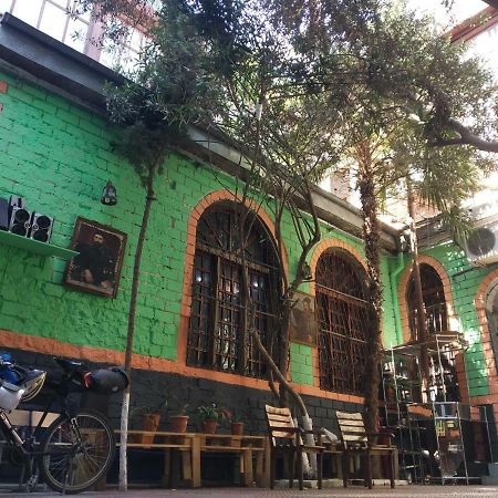 Flora Hostel Baku Zewnętrze zdjęcie