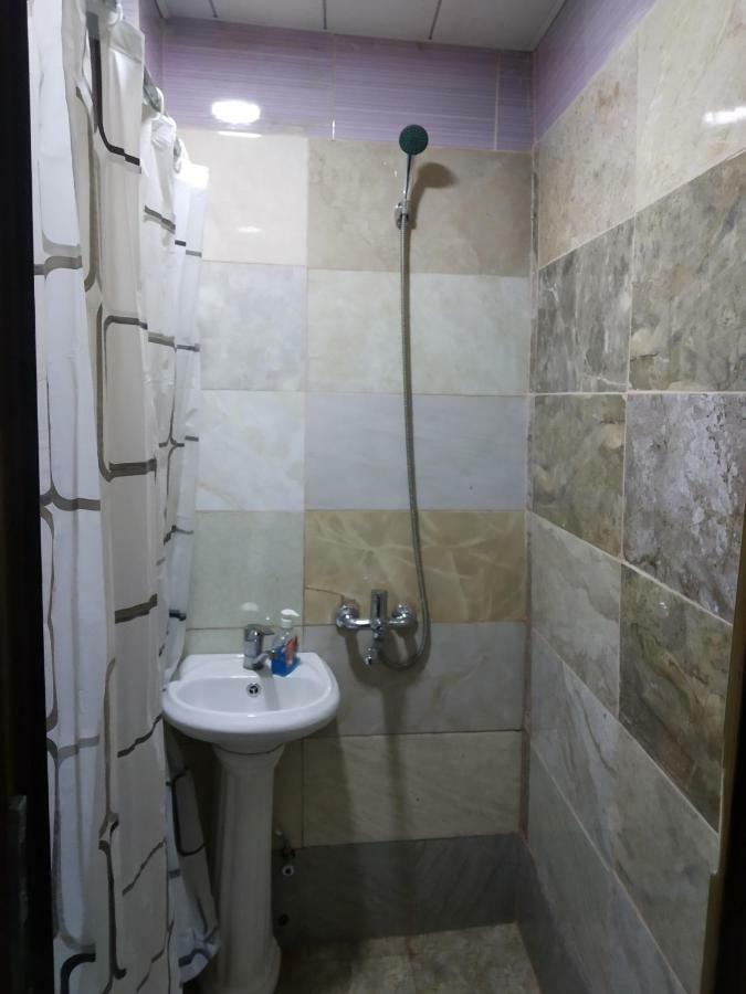Flora Hostel Baku Zewnętrze zdjęcie