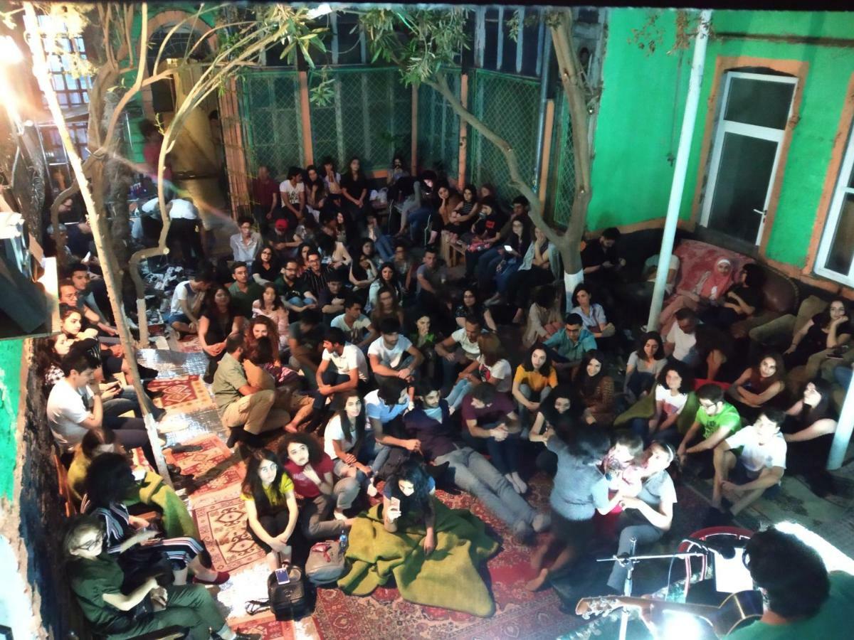 Flora Hostel Baku Zewnętrze zdjęcie